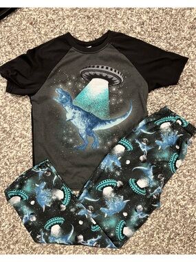 The Children’s Place Dino Space Pajama Set Boys LG 10/12